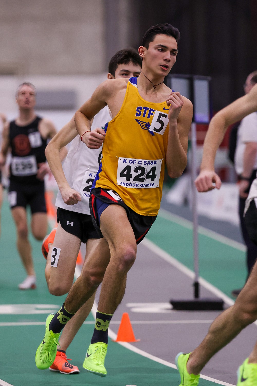 Mateo Trejo Monroy en route to break the two-minute barrier in the 800m at the 2024 Knights of Columbus Games. Photo by Louis Christ.